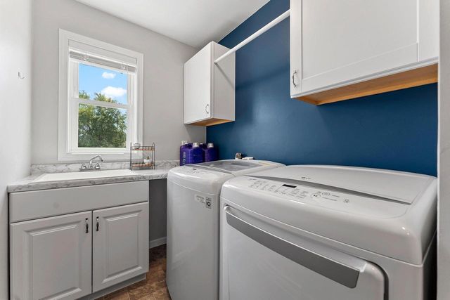 N9182 DYLAN DRIVE, Appleton, WI 54915