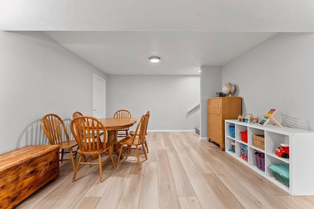 N9182 DYLAN DRIVE, Appleton, WI 54915