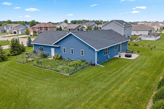 N9182 DYLAN DRIVE, Appleton, WI 54915