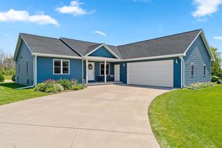 N9182 DYLAN DRIVE, Appleton, WI 54915