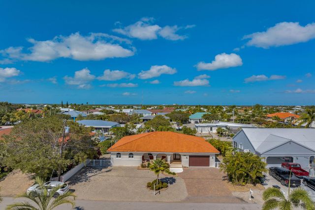 W 20841 8Th Avenue, Cudjoe Key, FL 33042