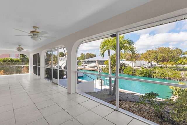 W 20841 8Th Avenue, Cudjoe Key, FL 33042