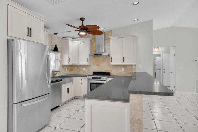 W 20841 8Th Avenue, Cudjoe Key, FL 33042