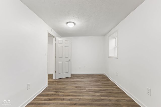 2248 Salem Park Drive, Indianapolis, IN 46239