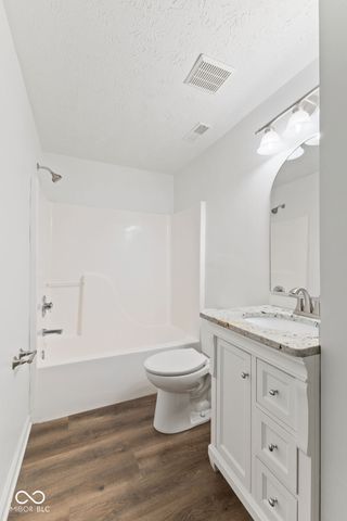 2248 Salem Park Drive, Indianapolis, IN 46239