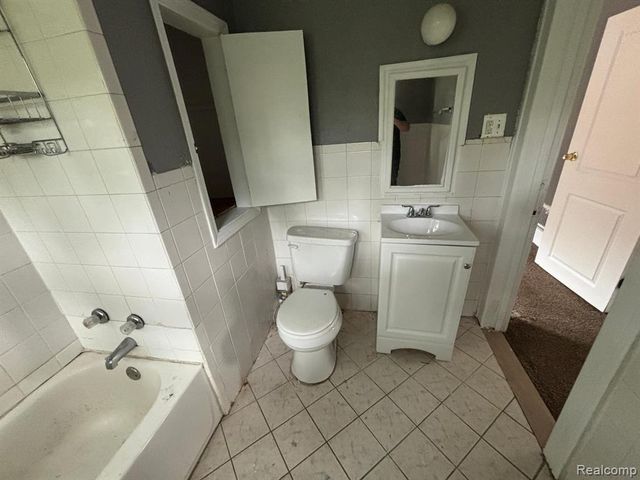 15821 Indiana Street, Detroit, MI 48238