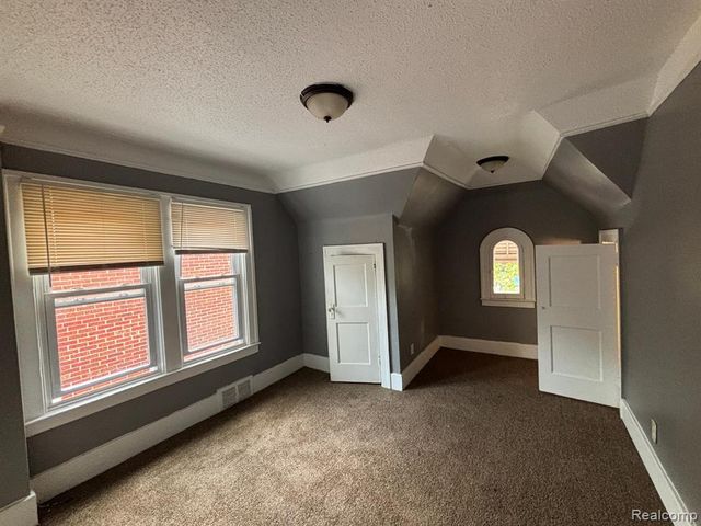 15821 Indiana Street, Detroit, MI 48238
