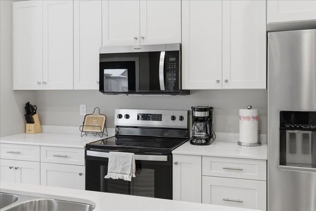 808 Clay Street, Cedar Falls, IA 50613