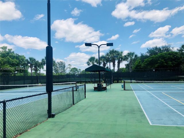 7993 NW 128th Ln 13-B, Parkland, FL 33076