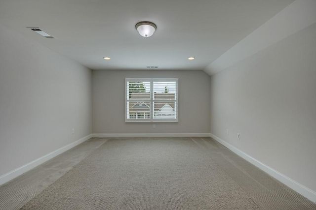 301 Bradford Walk, Woodstock, GA 30188