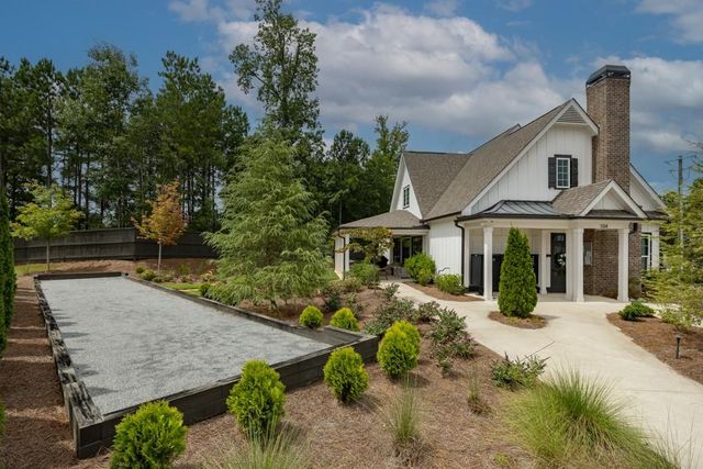 301 Bradford Walk, Woodstock, GA 30188