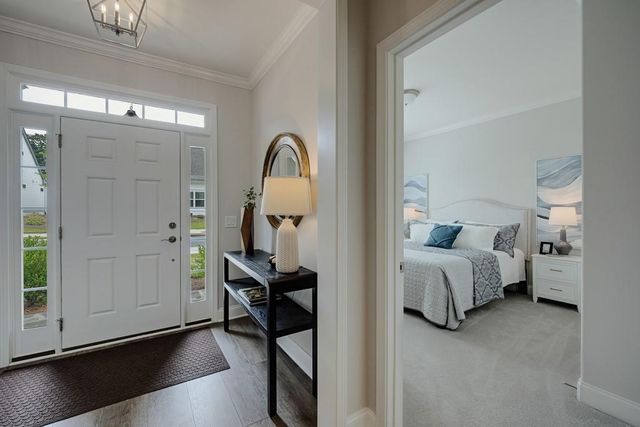 301 Bradford Walk, Woodstock, GA 30188