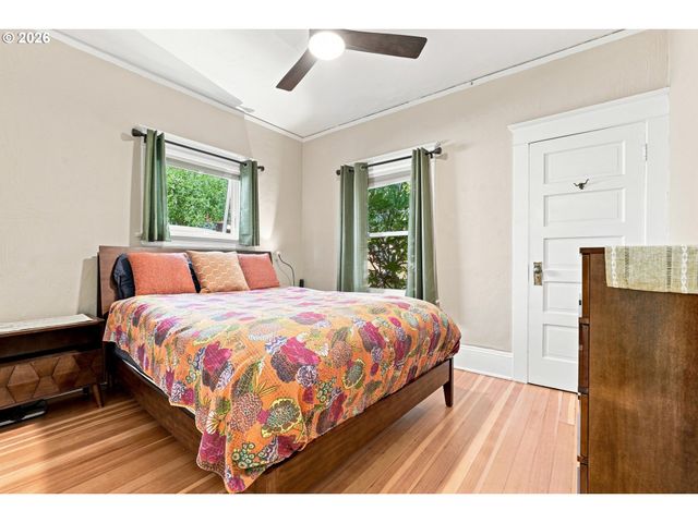 2472 Ne 51ST Ave, Portland, OR 97213