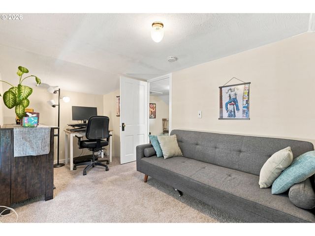 2472 Ne 51ST Ave, Portland, OR 97213