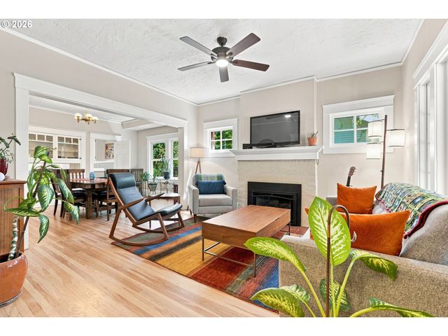 2472 Ne 51ST Ave, Portland, OR 97213