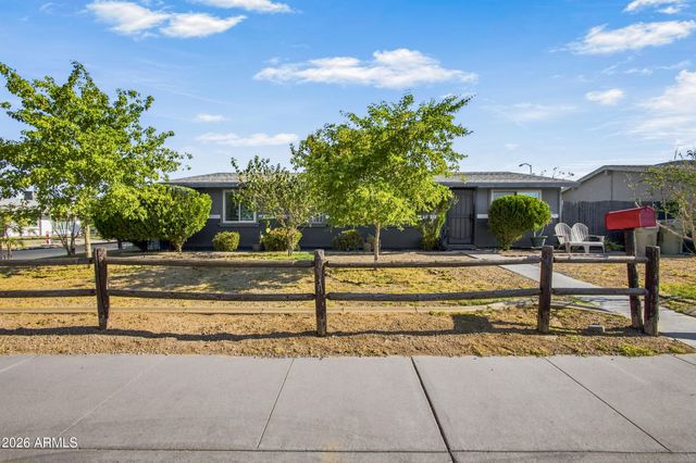5203 W BANFF Lane, Glendale, AZ 85306