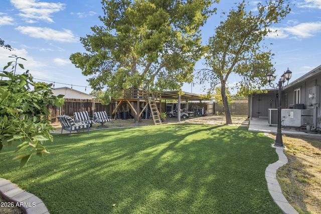 5203 W BANFF Lane, Glendale, AZ 85306