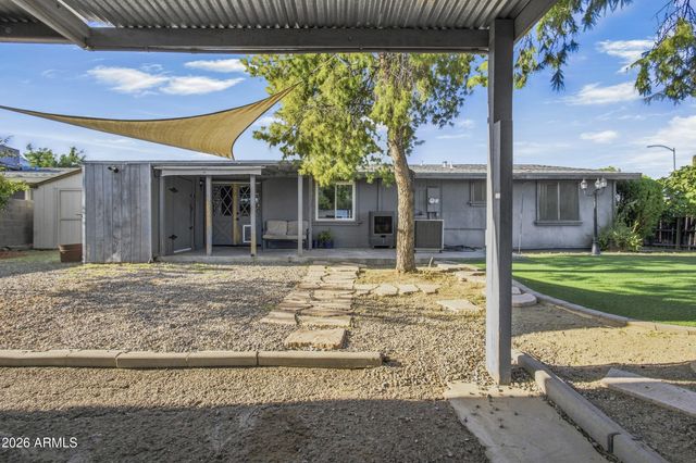 5203 W BANFF Lane, Glendale, AZ 85306