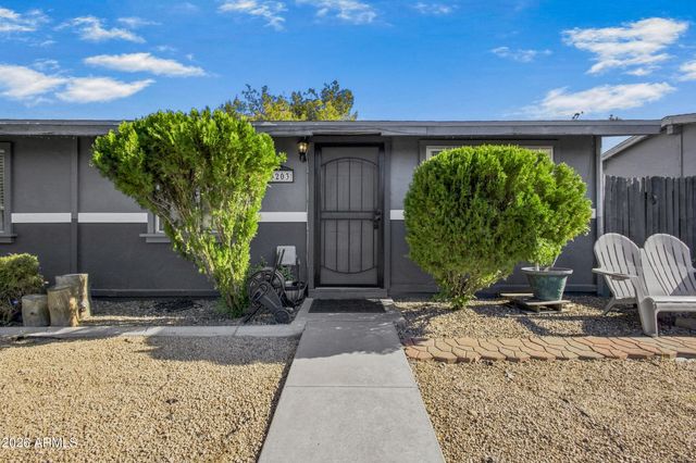 5203 W BANFF Lane, Glendale, AZ 85306