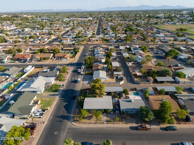 5203 W BANFF Lane, Glendale, AZ 85306