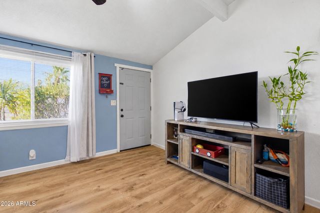 5203 W BANFF Lane, Glendale, AZ 85306