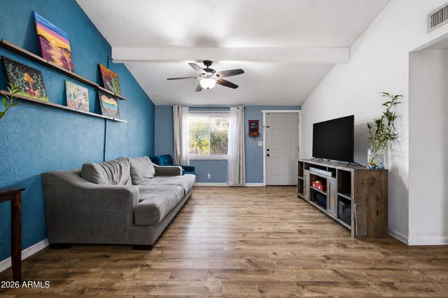5203 W BANFF Lane, Glendale, AZ 85306