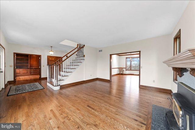 911 THUNDER HILL RD, Lincoln University, PA 19352