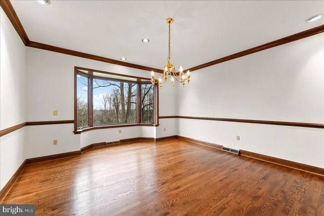 911 THUNDER HILL RD, Lincoln University, PA 19352