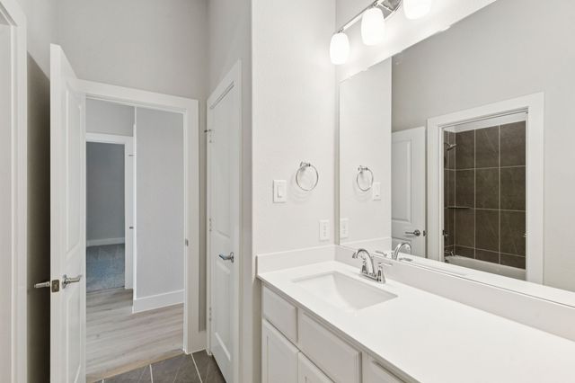 4511 Cowboss Road, Waxahachie, TX 75165