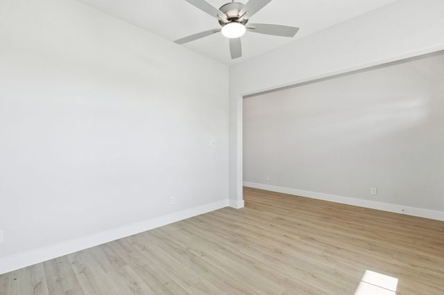 4511 Cowboss Road, Waxahachie, TX 75165