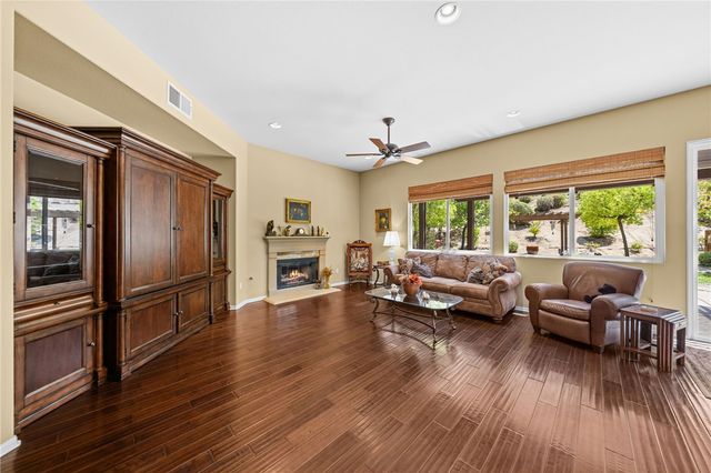 34019 Galleron, Temecula, CA 92592