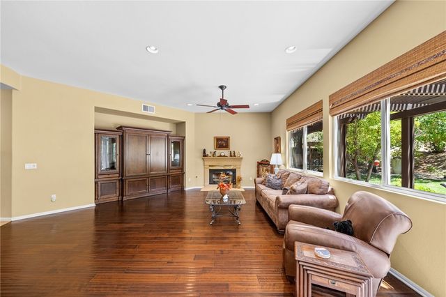 34019 Galleron, Temecula, CA 92592