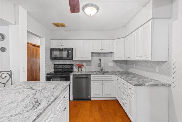 1530 Evaline Drive, Columbus, OH 43224