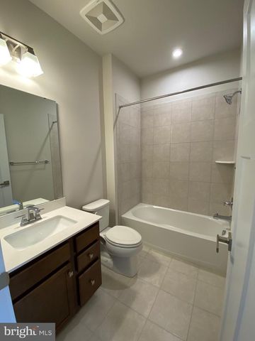 434 PAPERBARK SQ, Downingtown, PA 19335