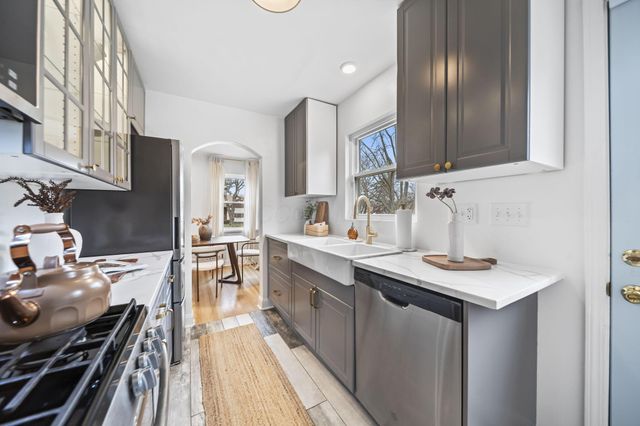 655 Brookside Drive, Columbus, OH 43209