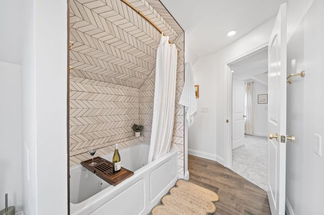 655 Brookside Drive, Columbus, OH 43209