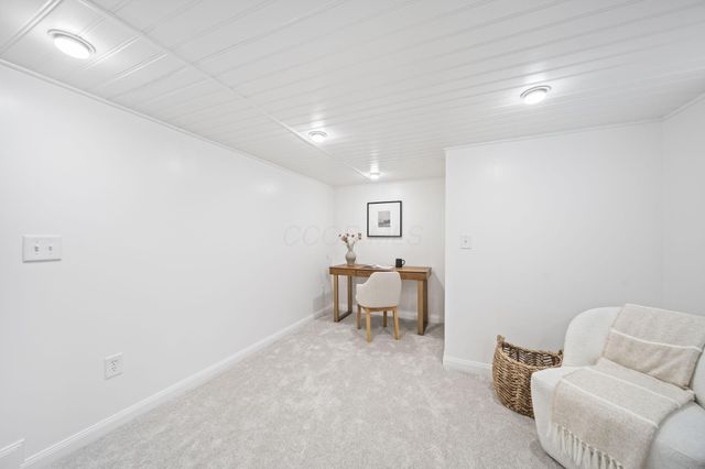 655 Brookside Drive, Columbus, OH 43209