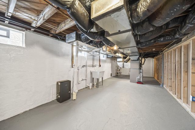 655 Brookside Drive, Columbus, OH 43209