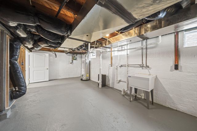 655 Brookside Drive, Columbus, OH 43209