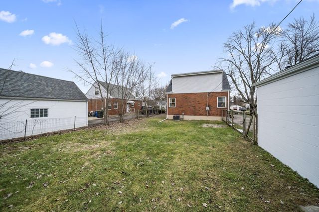 655 Brookside Drive, Columbus, OH 43209