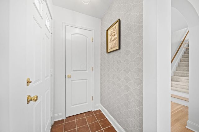 655 Brookside Drive, Columbus, OH 43209