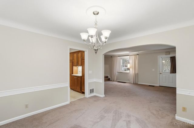 6145 Sunridge Drive, Cincinnati, OH 45224