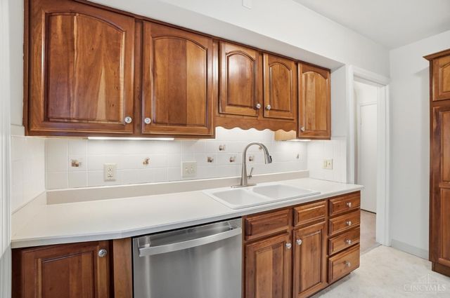 6145 Sunridge Drive, Cincinnati, OH 45224