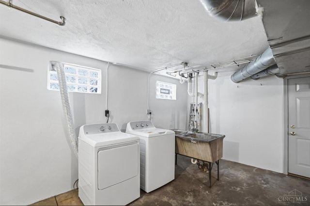 6145 Sunridge Drive, Cincinnati, OH 45224