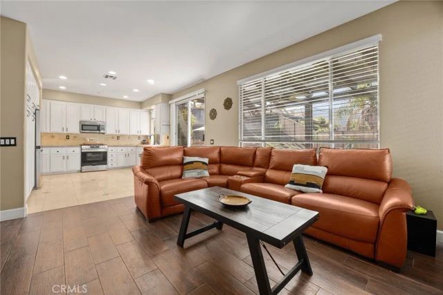 1832 Couples, Corona, CA 92883