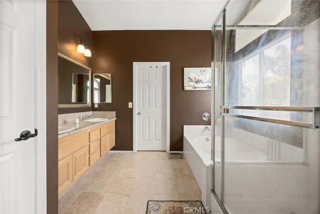 1832 Couples, Corona, CA 92883