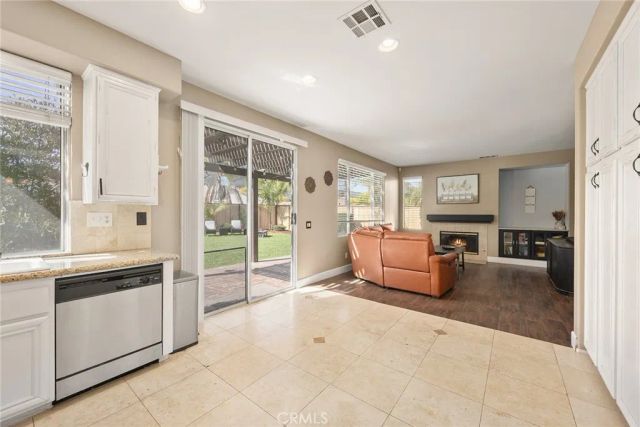 1832 Couples, Corona, CA 92883