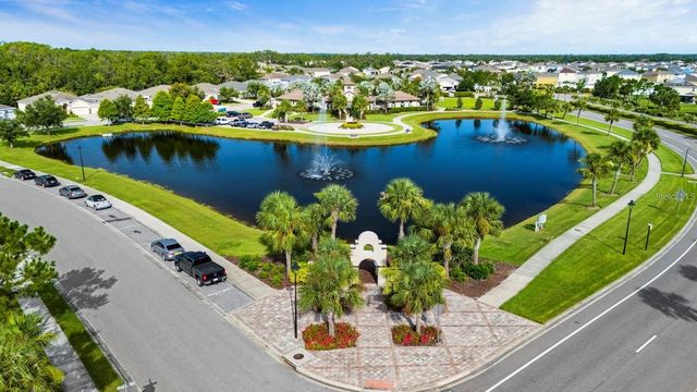 405 GRIS SKY LANE, Bradenton, FL 34212