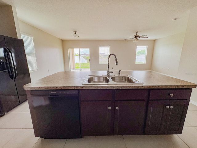 405 GRIS SKY LANE, Bradenton, FL 34212