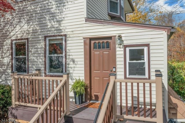 39 Delaware Rd, West Milford Twp., NJ 07421